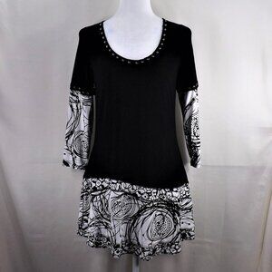 NWOT Tricotto Viscose Black White Drop Waist Flare Layered Hem Tunic Dress S/M